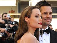 Celebrity exercise: Angelina Jolie