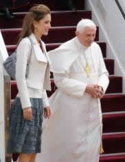 Celebrities: Rania Jordania and pope Benedict